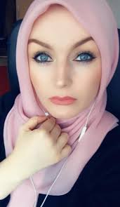 Pronađi razliku 😒😃😂