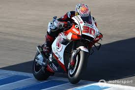 Takaaki nakagami (中上 貴晶, nakagami takaaki, born february 9, 1992) is a grand prix motorcycle racer from japan, who rides for lcr honda idemitsu. Motogp News Takaaki Nakagami Boosted By Copying Marquez