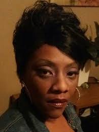 Elaine Judd's Instagram, Twitter & Facebook