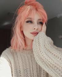 Pin By Saddeadkilljoy On Beautiful People In 2020 Peach Hair Bright Pink Hair Long Pink Hair