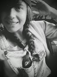 Jana Downey's Instagram, Twitter & Facebook