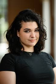 Meet Nat Farver! Nat is a first year performing arts major with  concentrations in acting and technical theatre. She is from Fort  Lauderdale, FL. 🐅 Why Clemson? “I chose performing arts at