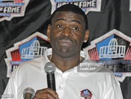 17,719 Irvin Mrs Stock Photos, High-Res Pictures, and Images