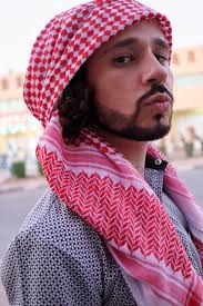 Karina Valles (@KarinaVlls)