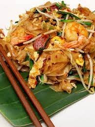 Better than take outs, that's for sure. Penang Char Kuey Teow ç‚'ç²¿æ¢ The Muddled Pantry