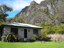 Lake dorr cabin is set along the south shore of beautiful lake dorr, ideal for a family getaway. 5 Rustic Secluded Cabins In Various States Reserve Here Campinghiking Net