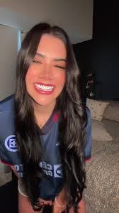 Mirsa Perez's Instagram, Twitter & Facebook