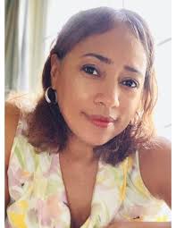 Curriculum as Luminous