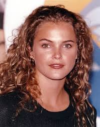 Amazon.com: Keri Russell Curly Hair Close Up Portrait Photo Print (8 x 10):  Posters & Prints