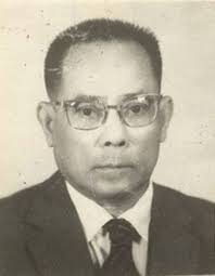 The Passing of Sihanouk: Monarchic Manipulation and the Search for Autonomy  in the Kingdom of Cambodia シアヌーク逝去ーーカンボジア王国における君主制操作と自治への模索