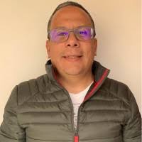 300+ perfiles de «Anibal»