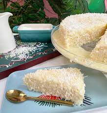 Bolo de Tapioca com coco 🥥! . La... - Brigadeiria Brasil | Facebook