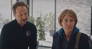 Voir et revoir toutes les émissions, programmes, directs, extraits et bonus de la rtbf. Plus Belle La Vie En Avance Laetitia Refuse De Devoiler Son Secret Machet Menace De Tuer Boher Episode Du Mardi 16 Mars 2021 Sur France 3 Toutelatele