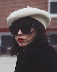 Beret Sign Up At Palette Online To Receive Perfectly Compiled City Break Packing Lists In Your Inbox From Palette Style Fashion French Girl