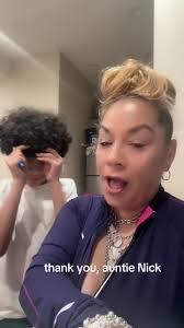 Tbvnks Auntie