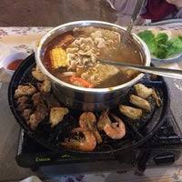 Visit farmland porridge steamboat 田园粥火锅 and choose your preferred taste of pot as the store offers four different kinds of pot. Abang Strawberry Steamboat Grill Tanah Rata Pahang