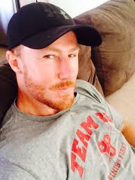 Gavin Hilton (@GavHilton)