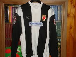 Afc telford united alfreton town bath city billericay town blyth spartans boston united brackley town bradford (park avenue) braintree town chelmsford city chester chippenham town chorley. Chorley Fc Home Football Shirt 2009 2010