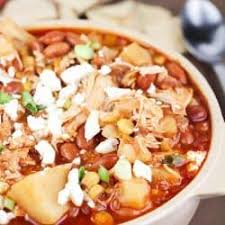 Chili powder, chopped garlic and bush's® pinto beans with jalapeños add a spicy kick to this quick and easy and chicken soup. Crock Pot Pinto Bean Chicken Chili Stew Yummy Healthy Easy