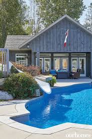 The Pool House Is Also A Fun Retreat For Kids And Friends See More Of This Home In Modern Farmhouse El Modern Farmhouse House And Home Magazine Pool House