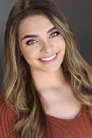 Jacqueline Branch's Instagram, Twitter & Facebook