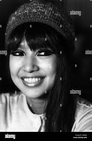 Singers singer hi-res stock photography and images