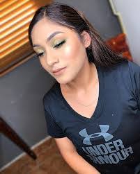 Betty Molina's Instagram, Twitter & Facebook