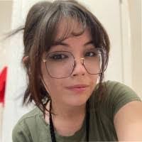 Stephany Argueta's Instagram, Twitter & Facebook