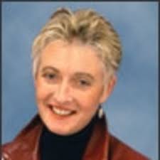 Vivian Burr's Instagram, Twitter & Facebook