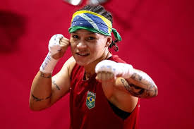 Principal nome do boxe neste ciclo olímpico, conquistou o título mundial de boxe na categoria até 60kg, com direito a uma vitória por 5 a 0 na decisão de 2019. Ekrf8durj0mczm