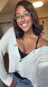 Alexandria Underwood's Instagram, Twitter & Facebook