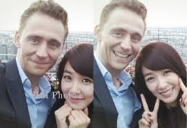 K-POP : Beredar Foto Tom Hiddleston Cium Tiffany SNSD