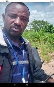 Happy New Year 🎊 from my family to yours!