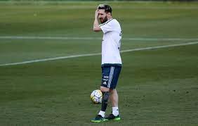 De este modo ha tapado los múltiples dibujos que tenía en su. Los Riesgos Del Nuevo Tatuaje De Messi Ultimas Noticias De Deportes Cadena Ser