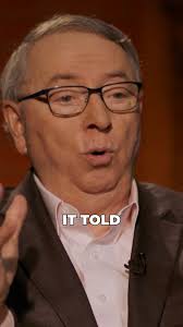 👽 What happens when a human discovers an alien civilization? The story of  Les Ramey is unlike any other. He woke up in a barren landscape, met a  strange figure, and was