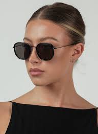 Tate Sunglasses — Out of Town Clothing