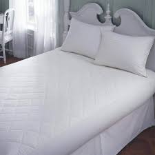 The cover, also known as the shell, of the parachute down mattress pad is made with 100% cotton. 12 Best Organic Eco Friendly And Natural Mattress Protectors And Mattress Pads