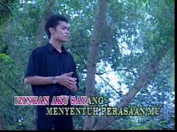 Download Gugurnya Bunga Cinta Laksamana