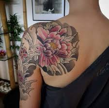 Find gifs with the latest and newest hashtags! Beste Schulter Tattoos Tattoo Bewertung De Lass Deine Tattoos Bewerten