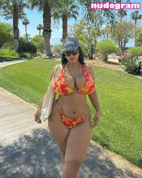 Katelyn Folasade  katelyn_runck  katelynsade Nude Leaks OnlyFans Photo  100 - Nudogram v2.1