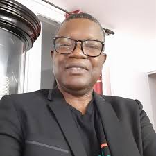 Il était une fois ! L'optimisme c'est voir la vie à travers un rayon de  soleil. #didistoneolomide #beaute #force #positive #stone #DS #Didistone  #QueenD #style