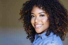 18 Best Haircuts For Curly Hair Curly Hair Styles Naturally Curly Hair Inspiration Deva Curl Haircut