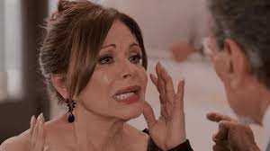 ¡Luis corre sin piedad a Ofelia de la casa! Ve lo que pasó en 'Las Hijas de  la Señora García'