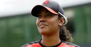 WBBL 2024: Alana King's exceptional spin bowling guide Perth Scorchers to a  thrilling last-ball victory over Melbourne Renegades