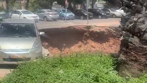 המר כסף בין כל המטבעות ברחבי העולם באמצעות שערי חליפין מעודכנים. Hygkccmoy1 1m