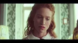 Daphne Peters's Instagram, Twitter & Facebook