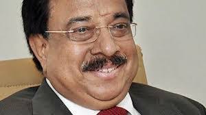 Dena Bank's Instagram, Twitter & Facebook