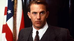 Kevin Costner's 83% RT Crime Movie Tried and Brutally Failed To Be a  Gripping Mob Series