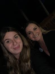 Kristie Moses's Instagram, Twitter & Facebook