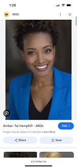 Everbody said post natural photos. Shayla to Amber. Side by side.  😂😂😂stop lieing Shayla eating her up against all men